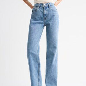 Abercrombie & Fitch Curve Love High Rise 90s Relaxed Jean